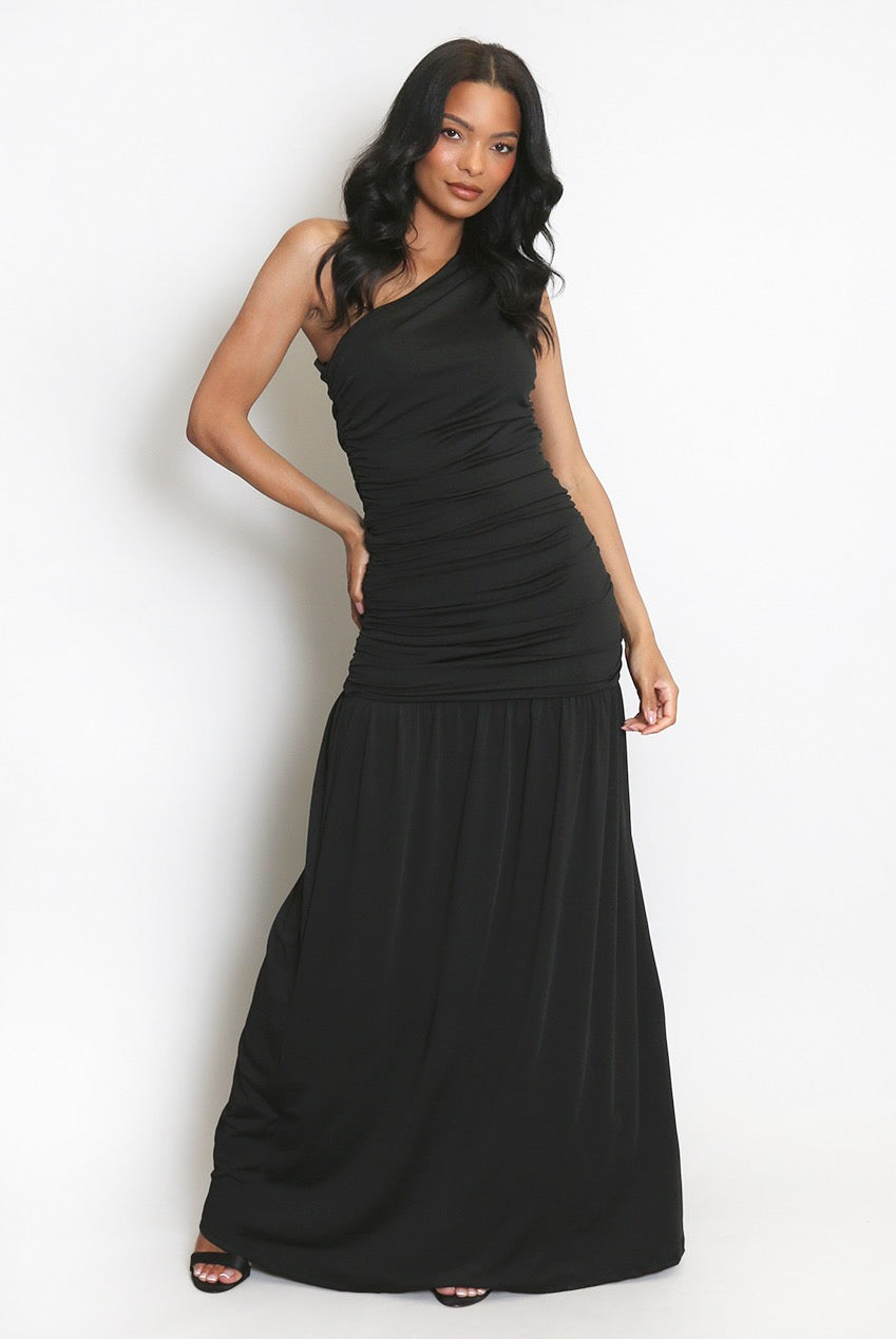 Svartur síður kjóll kemur yfir aðra öxl www.demetra.is jólakjóll árshátíðarkjóll áramótakjóll