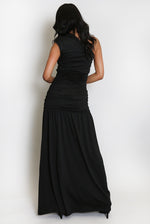 Load image into Gallery viewer, Svartur síður kjóll kemur yfir aðra öxl www.demetra.is jólakjóll árshátíðarkjóll áramótakjóll
