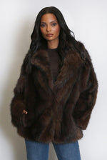 Load image into Gallery viewer, brúnn pels www.demetra.is gervipels dökkbrúnn
