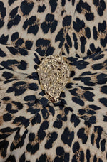 Load image into Gallery viewer, Ermalaus kjóll tígrisdýramynstur www.demetra.is
